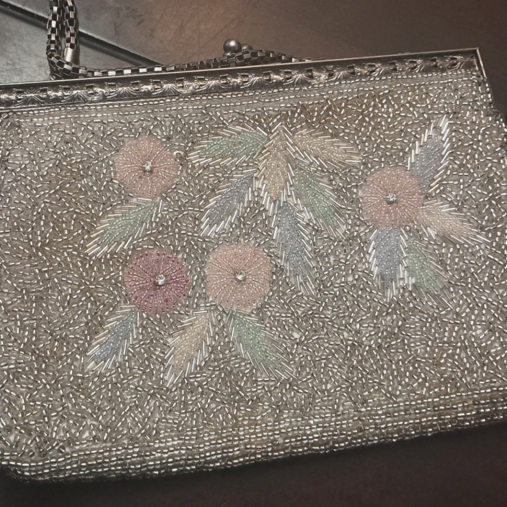 Vintage small beaded bag